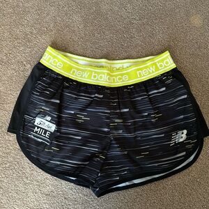 New Balance 5th Ave mile shorts